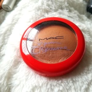 MAC bronzer